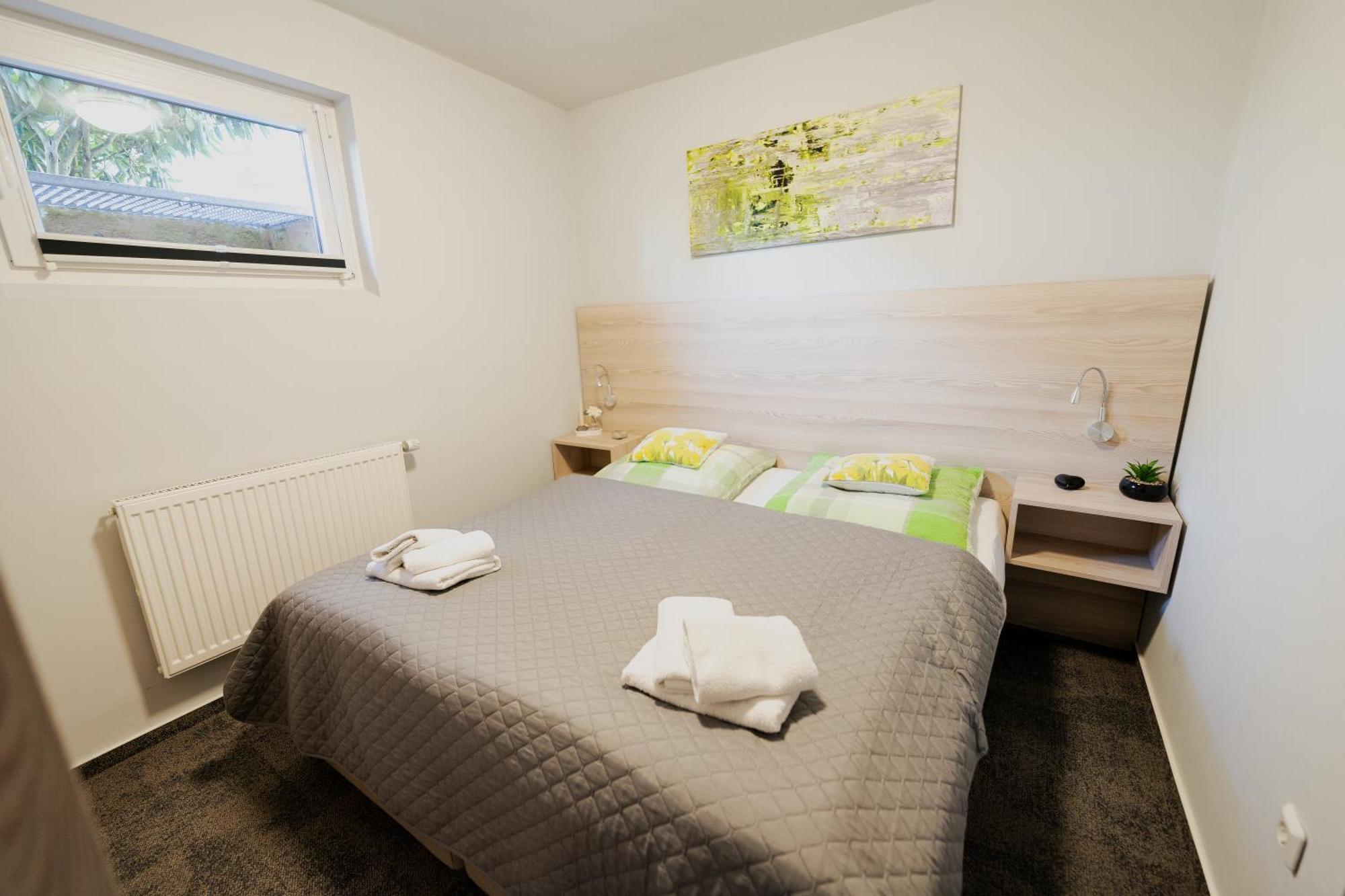 Ferienhaus Schoene Aussicht Ferienwohnung Gruen Hemfurth-Edersee Extérieur photo